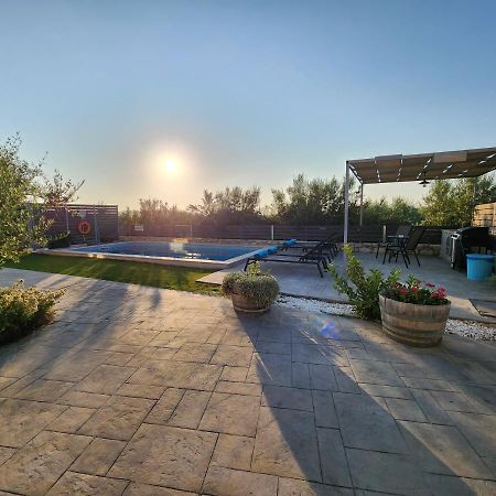 Villa Sheila With Private Pool Roumeli Exterior photo