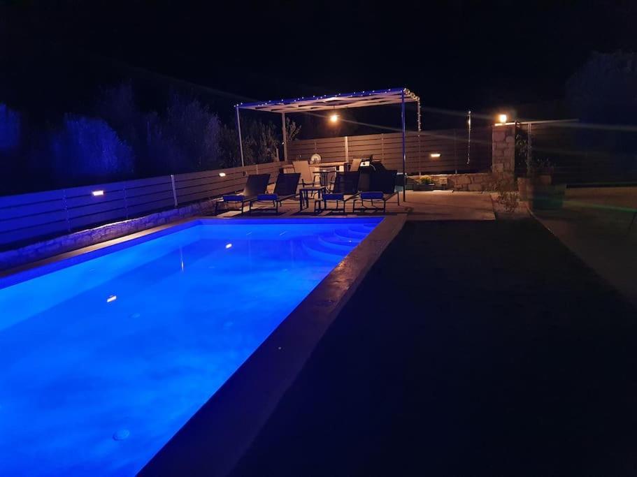 Villa Sheila With Private Pool Roumeli Exterior photo